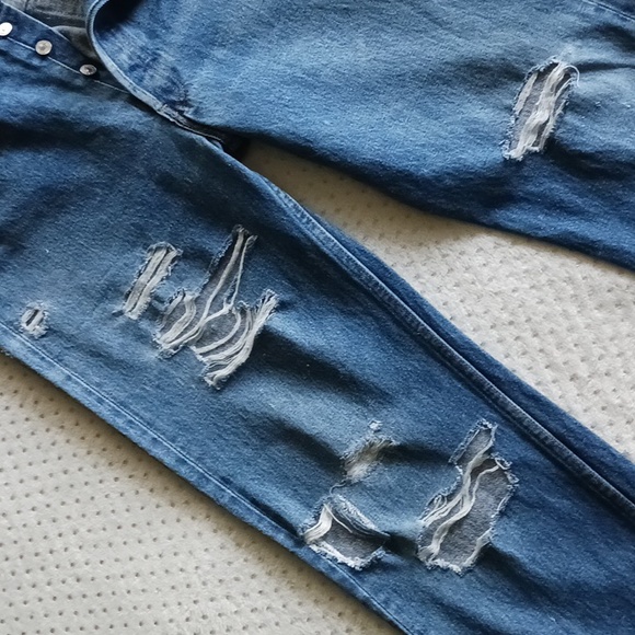 Vintage Levi 1991 501s Distressed Jeans Natural Fading size 31 -32 - Picture 9 of 15